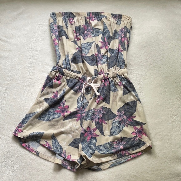 Ardene Romper - Picture 1 of 3